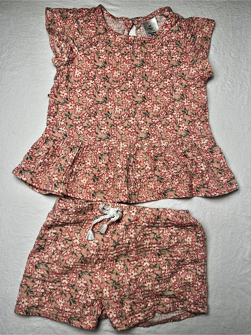 Members Mark Playwear Set Floral Top & Shorts Girls 4T Like New